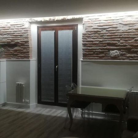 El Rincon De Valeria By Unique Rooms Burgos Exterior photo