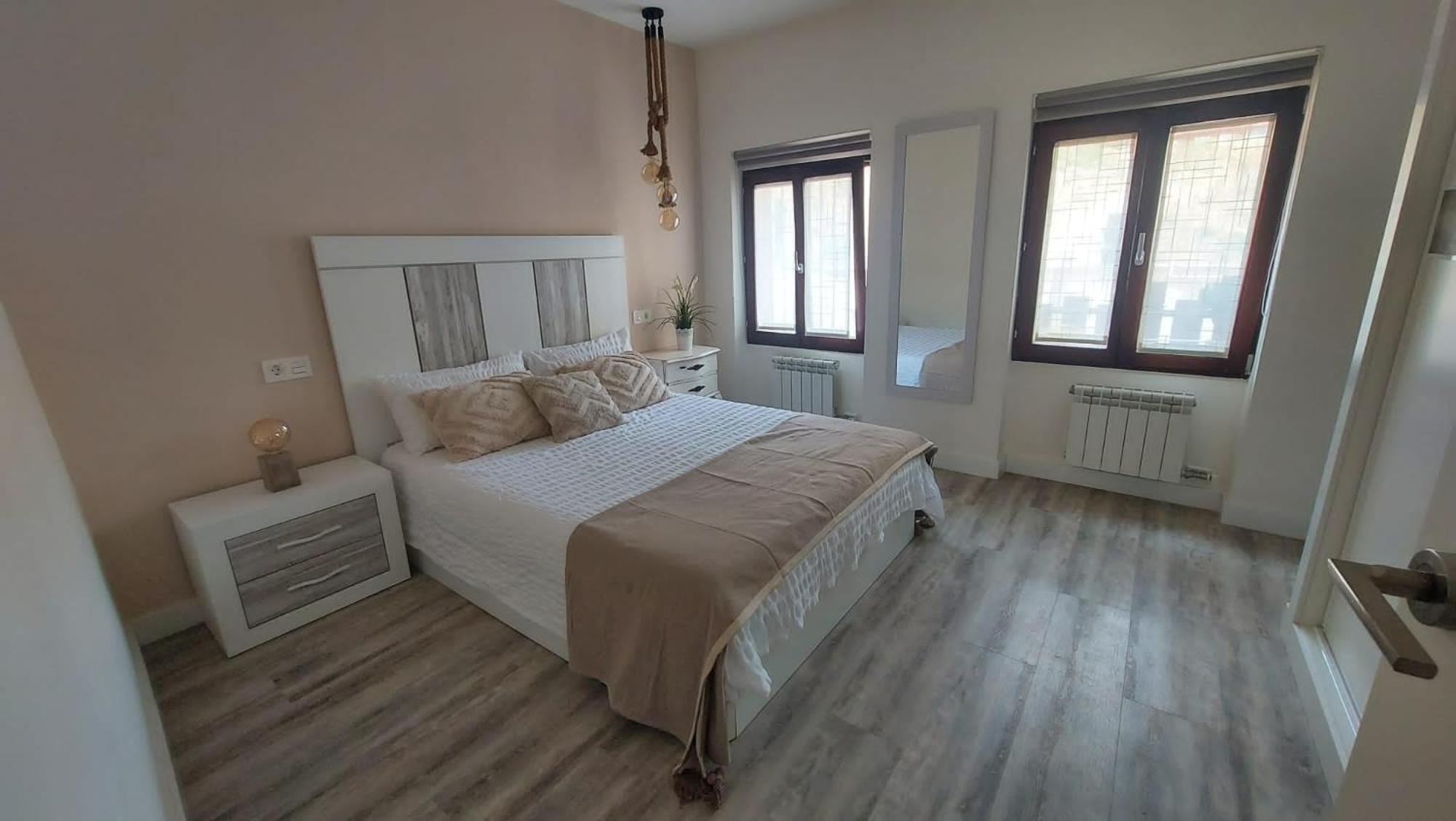 El Rincon De Valeria By Unique Rooms Burgos Exterior photo
