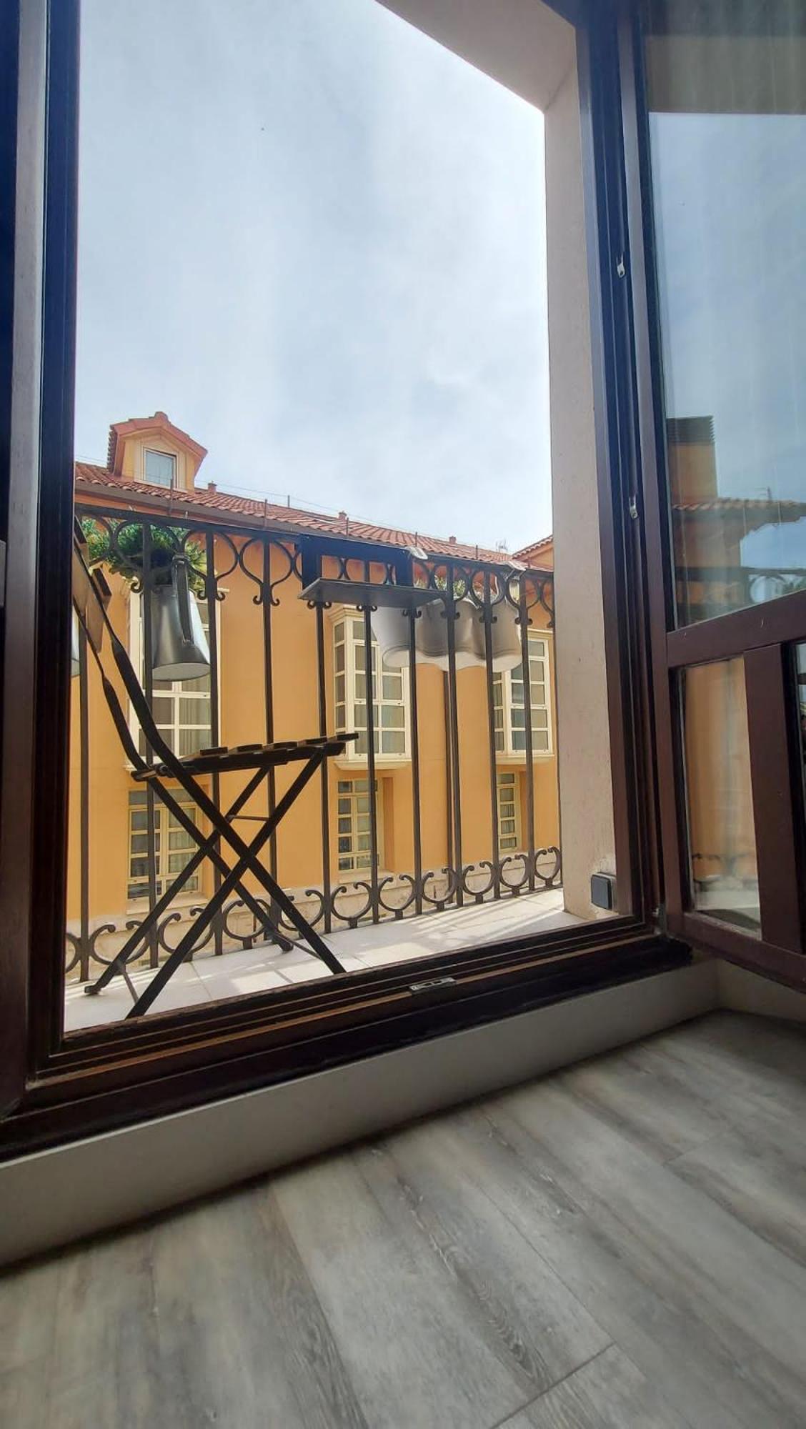 El Rincon De Valeria By Unique Rooms Burgos Exterior photo
